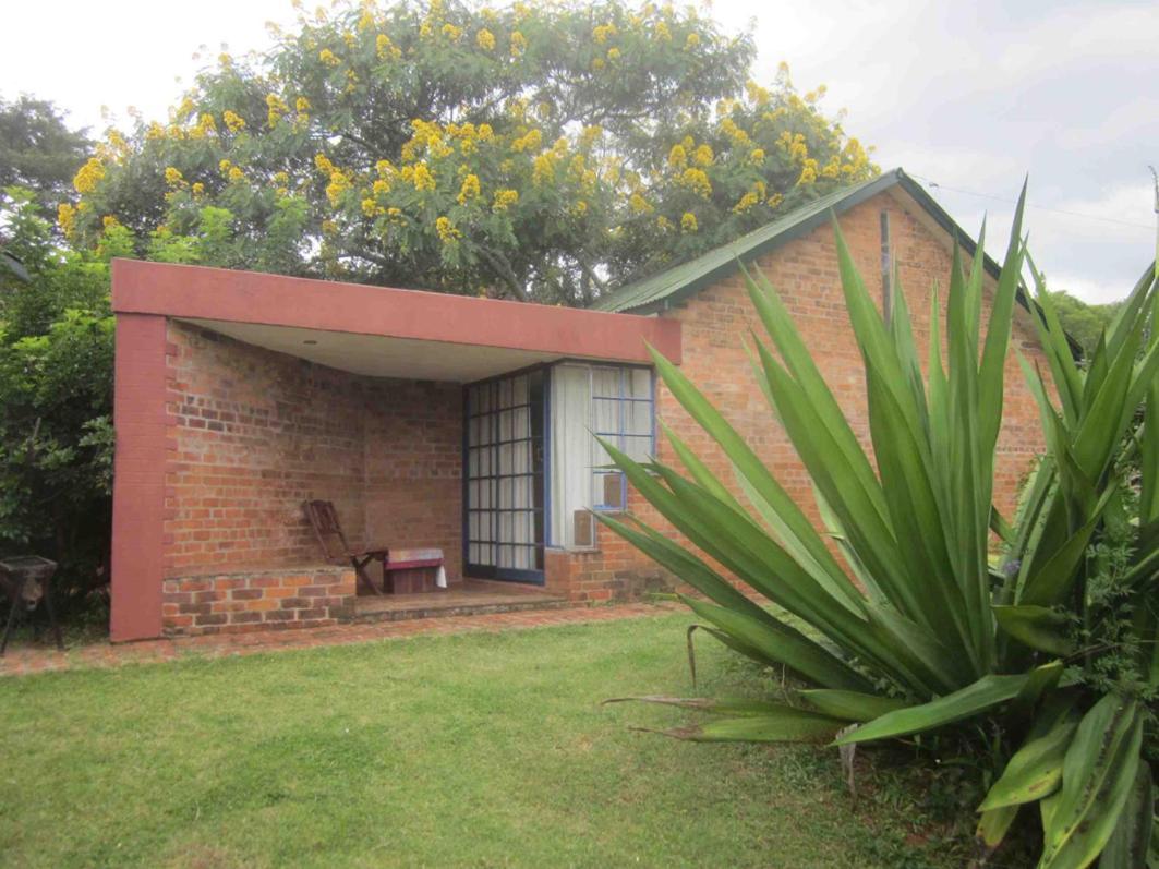 Weaver Cottages Harare Exterior photo